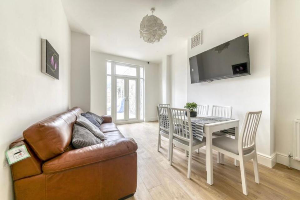 A Beautiful Newly Renovated Home: The Arlingford London Eksteriør billede